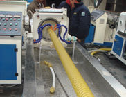 90kg/H 63mmの55kw PEカーボン螺線形の管の放出ライン