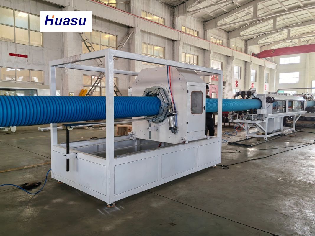 DWCパイプエクストルーゼーションライン 32-1600mmパイプ直径 60-2000kg/h 容量とPLC制御システム PVC PE MPP PA HDPEパイプ