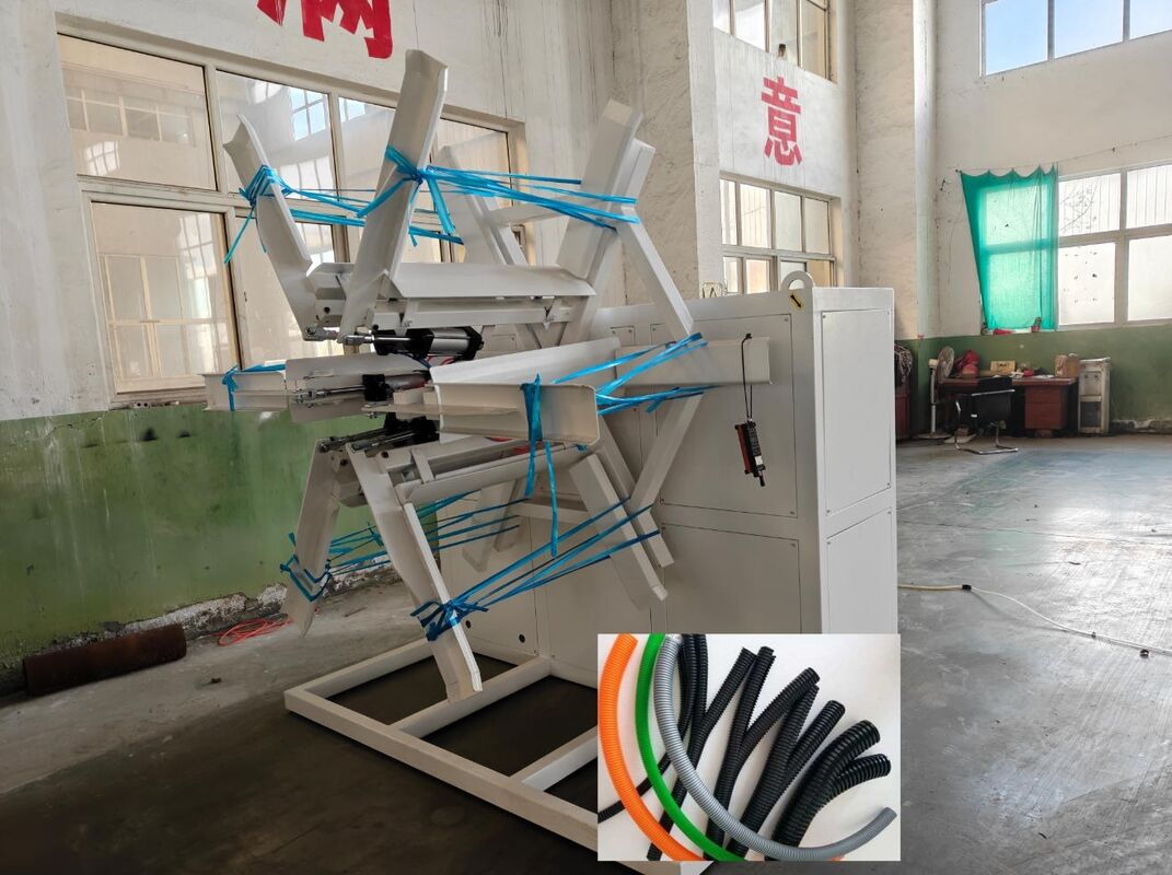 二重壁波形管押出ライン（バレル硬度HV>940、ギア材質20CrMnTi、スクリュー比33:1）