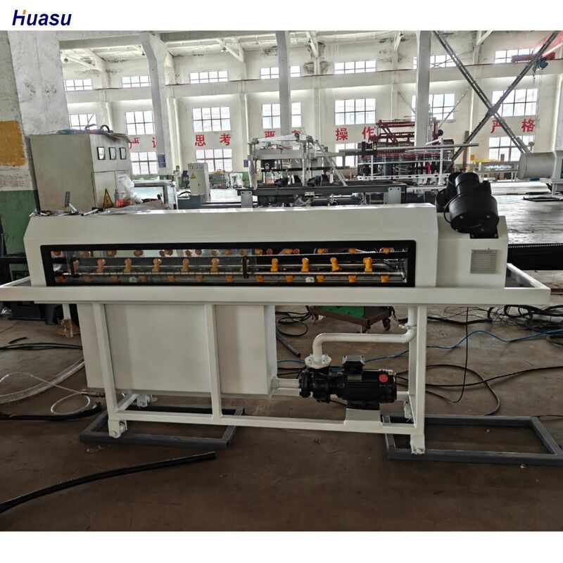 高速生産のための水冷却とシエメンスモーターのフルオートマティックシングルウォール波紋パイプエクストルーションライン