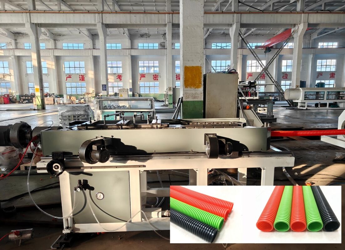 シメンス・シュナイダー メイン・エレクトリックスのPLCリモコンと38CrMoAlA樽材料の単壁波紋パイプ挤出ライン