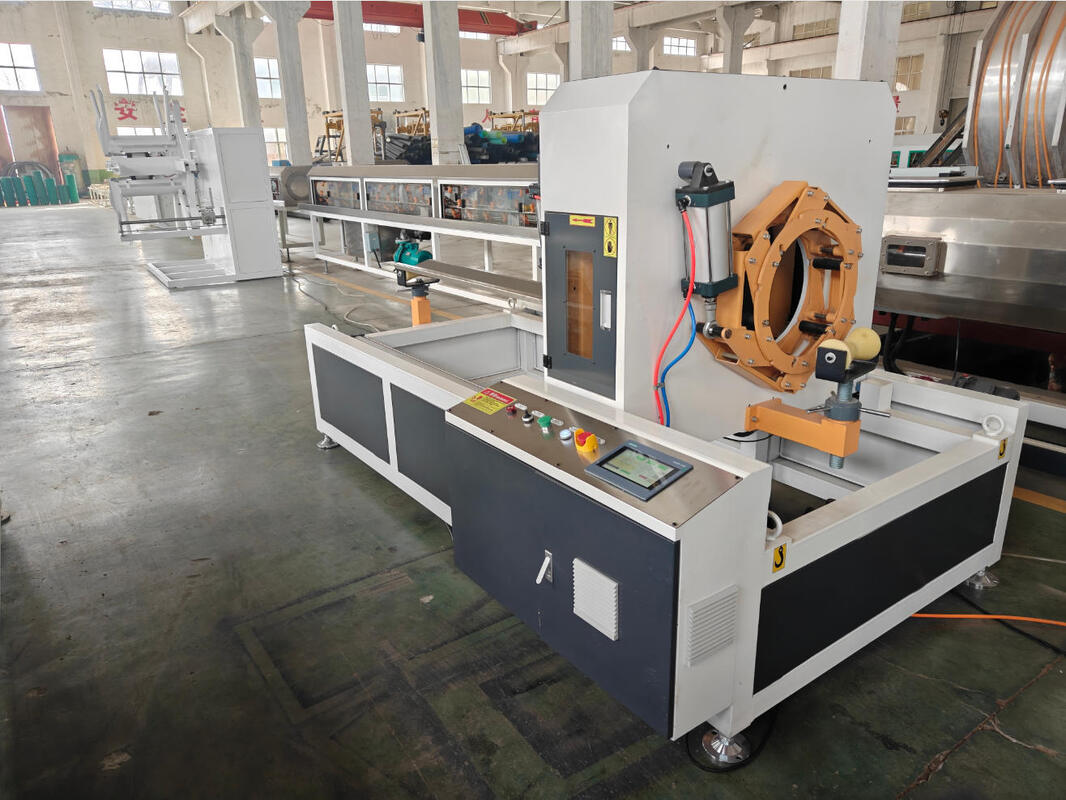 PLC制御 スパイラルパイプ押出ライン パイプサイズ 40-4000mm および顧客のニーズに応じたパイプ形状（サンプルまたは図面）に対応