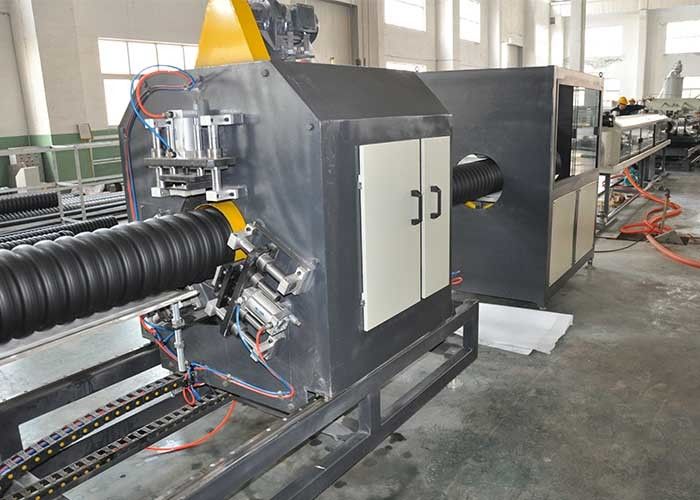 HDPE PPは波形を付けられる壁を配管する生産ライン350kg/Hを倍増する