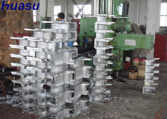 小型の管の放出ラインPEカーボン螺線形のホースの波形の管機械